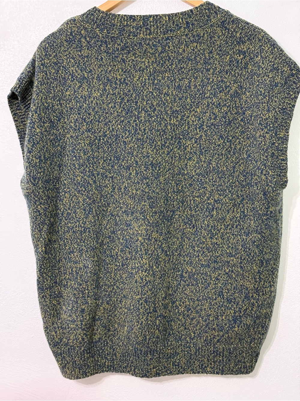Madewell Donegal (Re)sponsible Cashmere V-Neck Sweater Vest new with tag - Picture 8 of 10